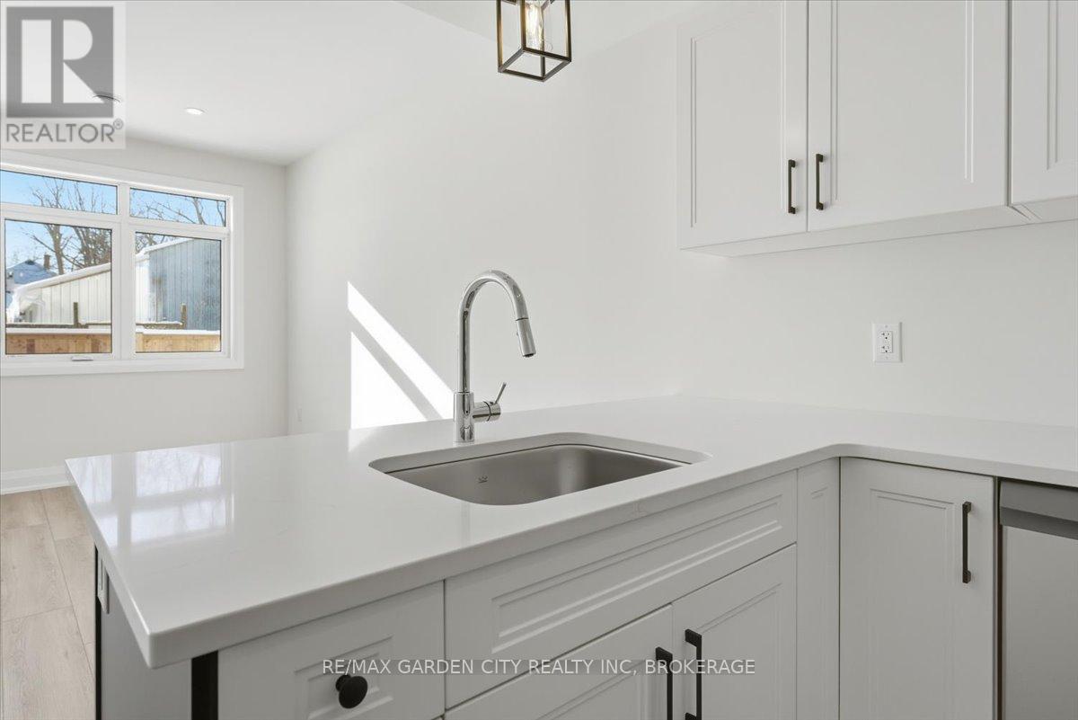 3693 Elm Street Property Photo 8