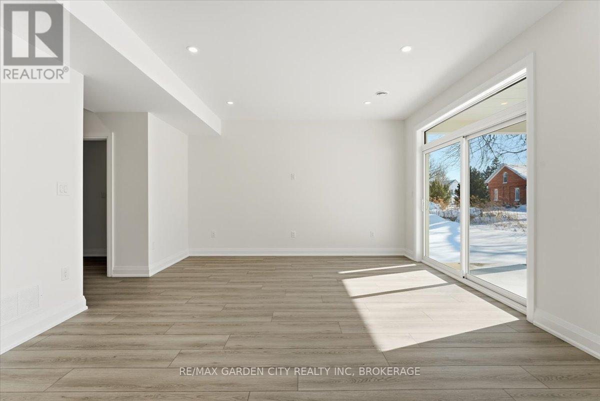 3693 Elm Street Property Photo 11
