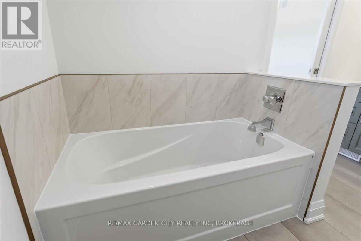 3693 Elm Street Property Photo 23