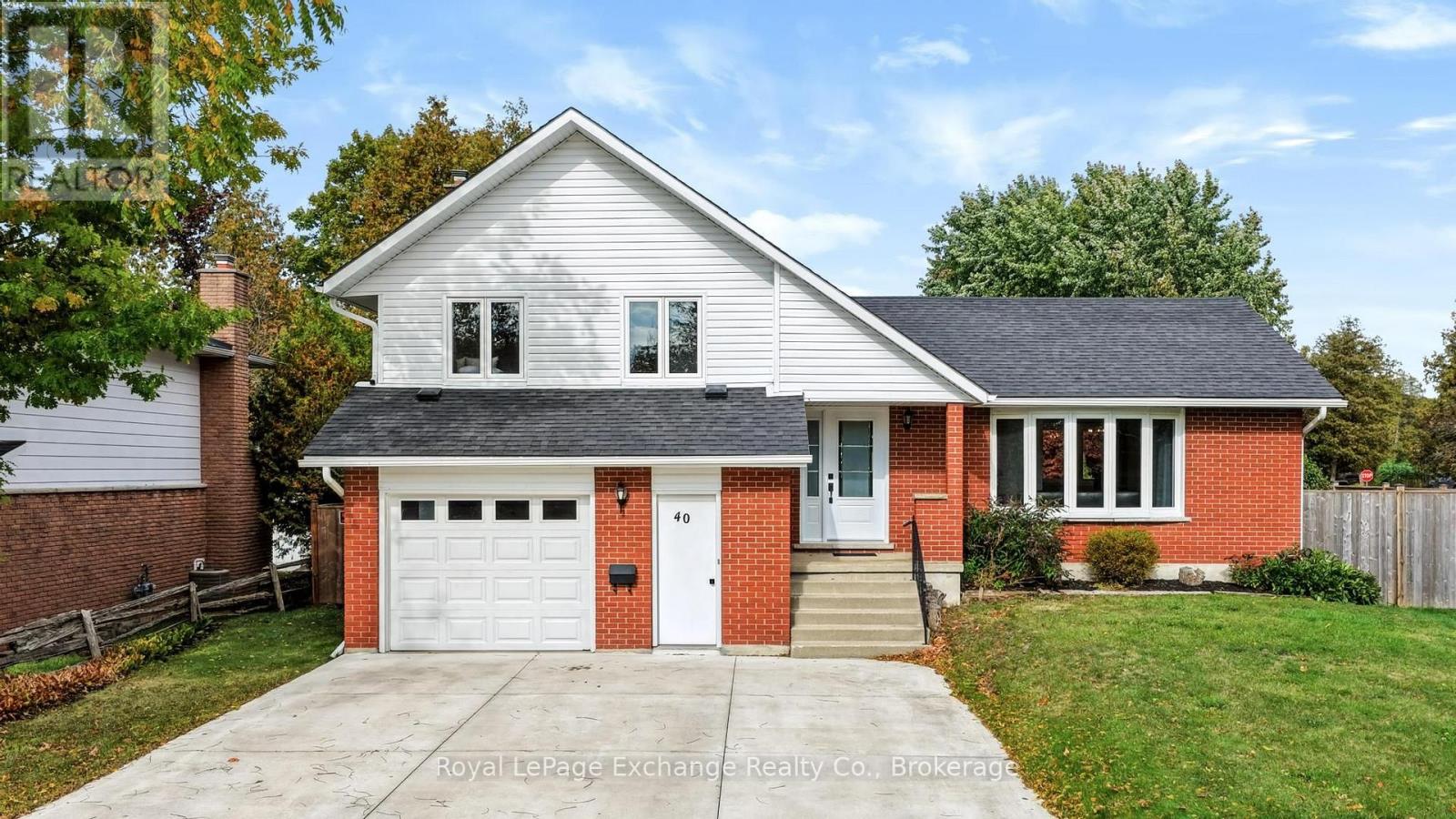 40 Golf Links Road Property Photo 1