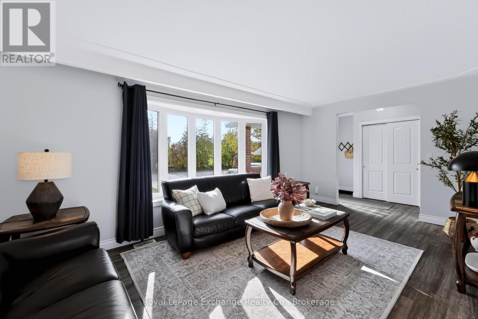 40 Golf Links Road Property Photo 10