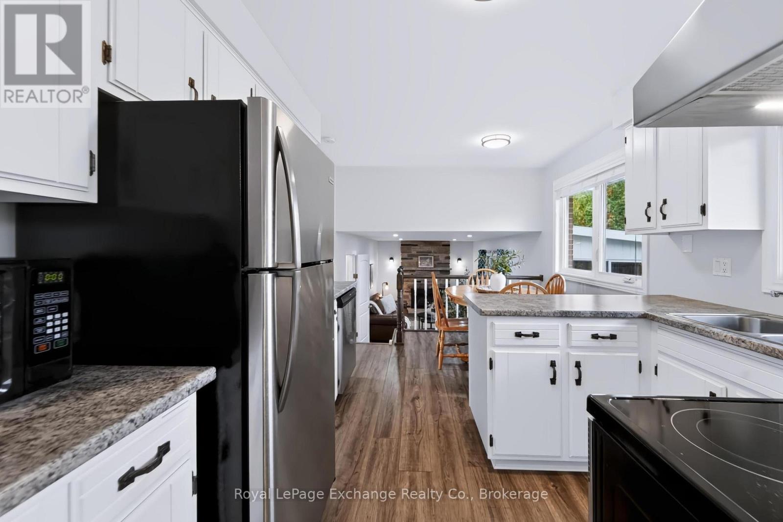 40 Golf Links Road Property Photo 13