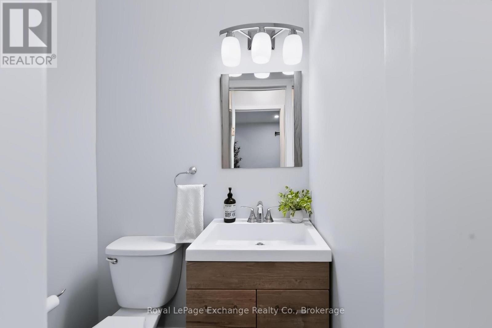 40 Golf Links Road Property Photo 22