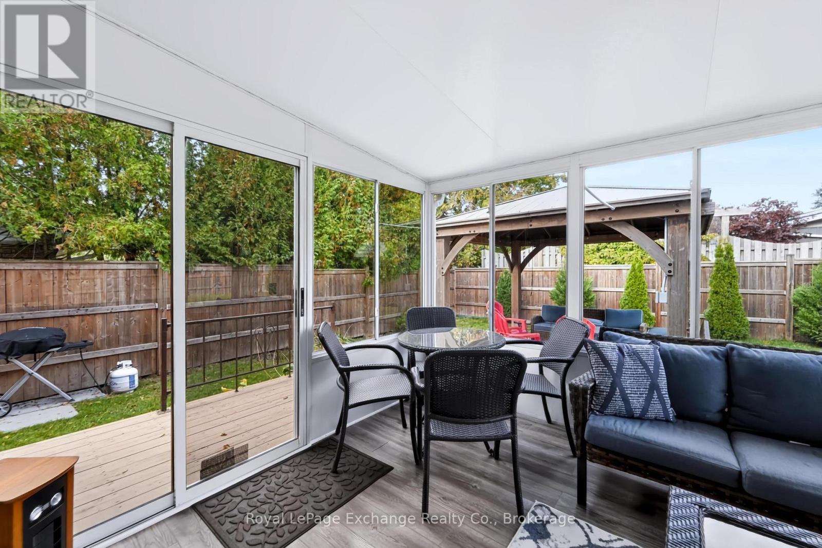 40 Golf Links Road Property Photo 43