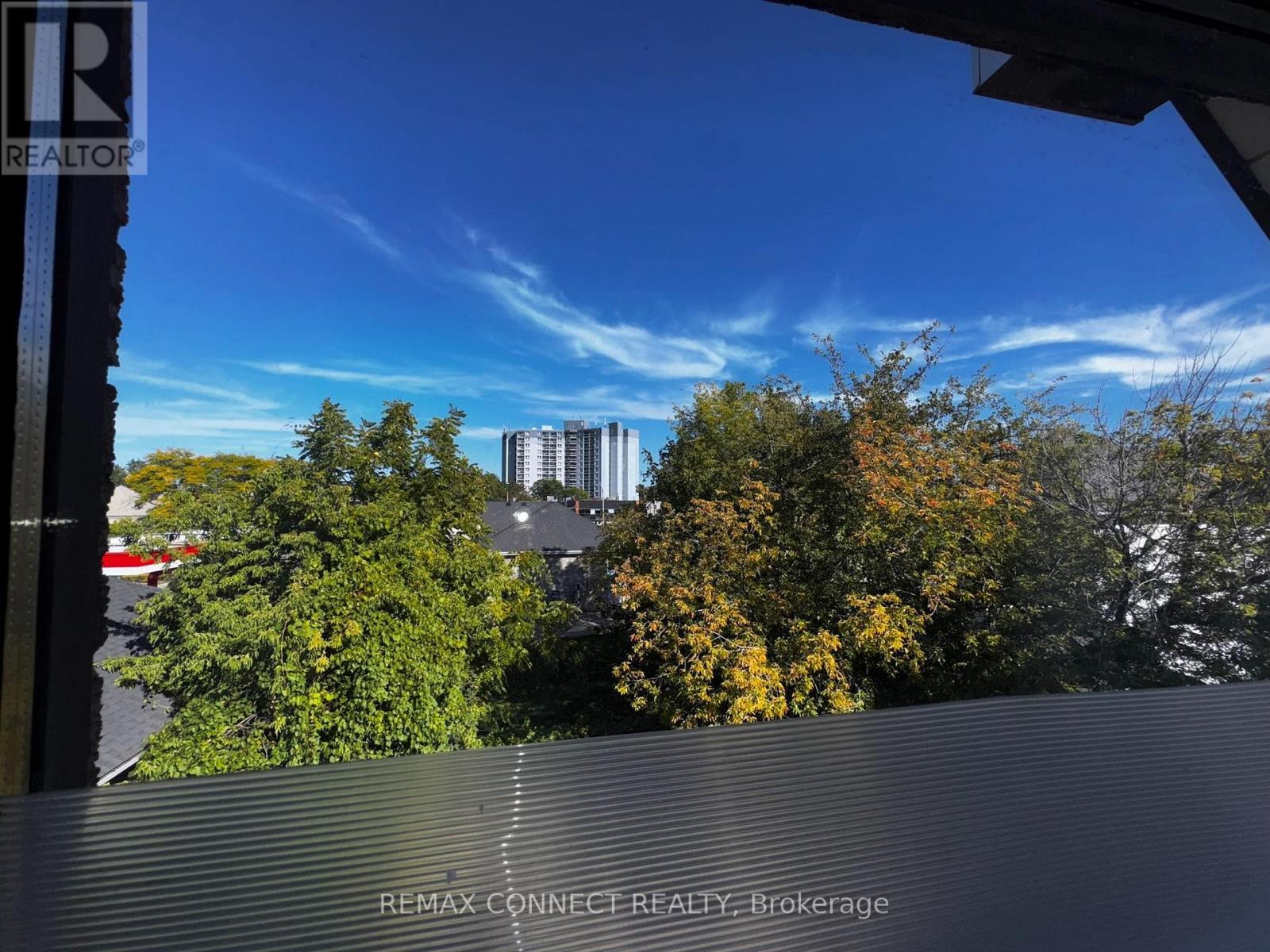 303 - 4872 Valley Way Property Photo 16