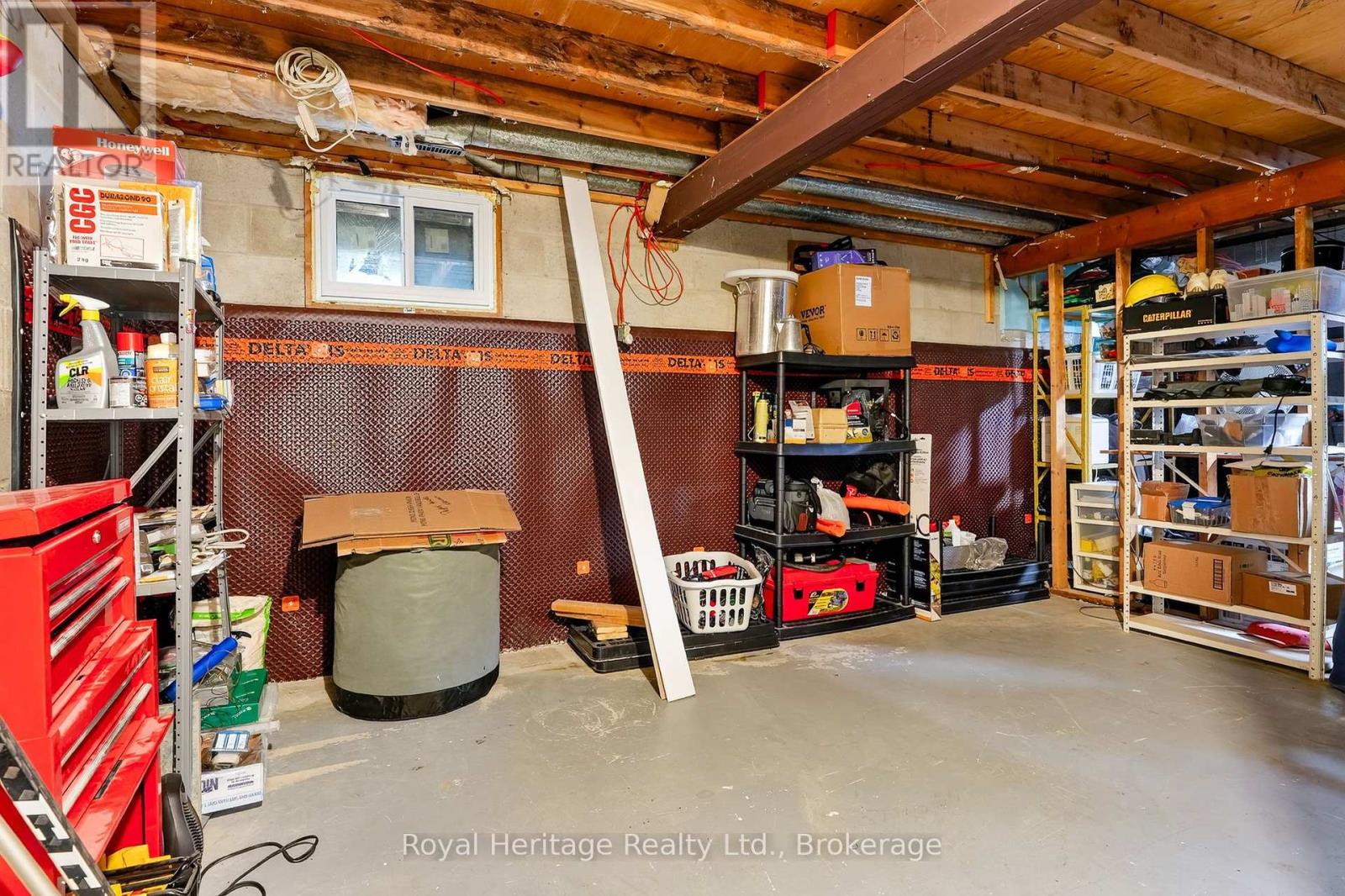 23 1st Line W Property Photo 36