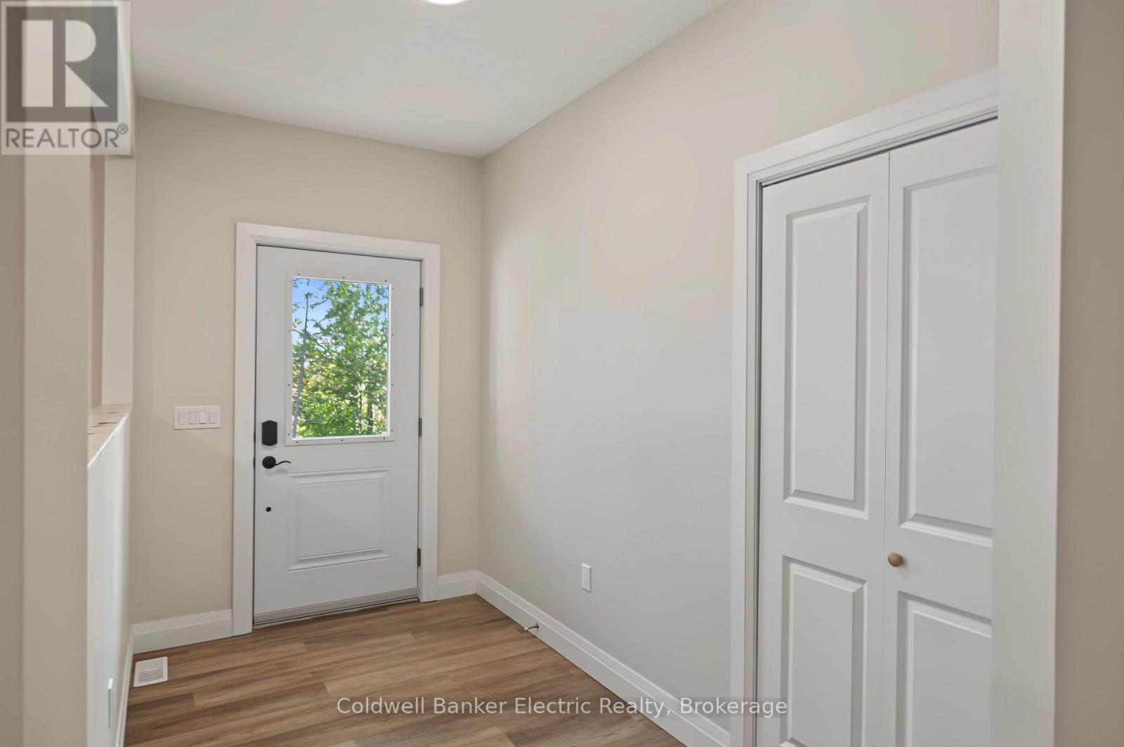 1420 Drysdale Road Property Photo 5