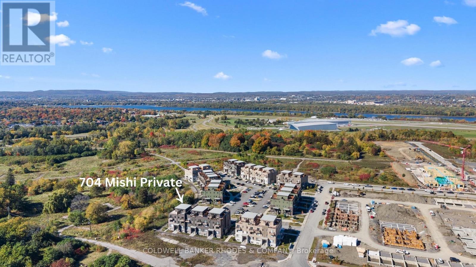 704 Mishi Private Property Photo 27