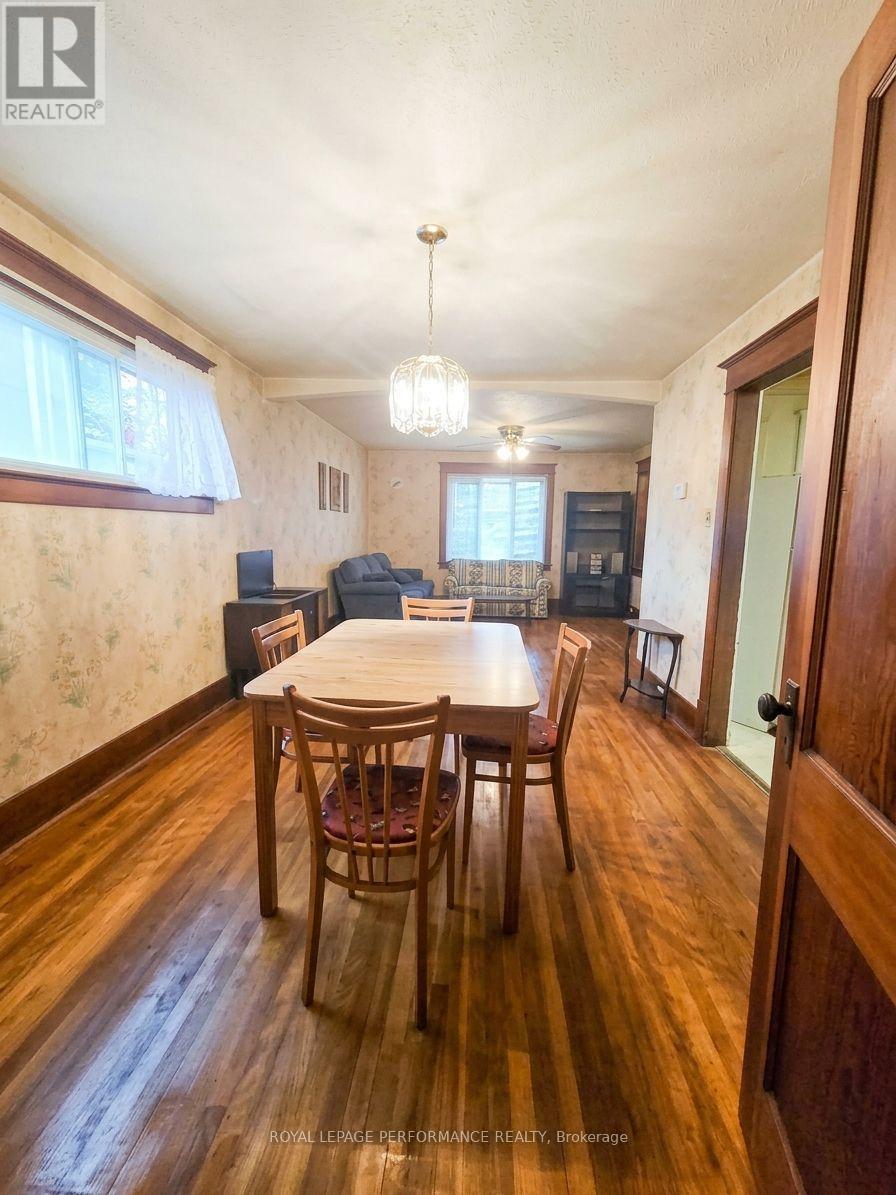 436 Fourth Street E Property Photo 14