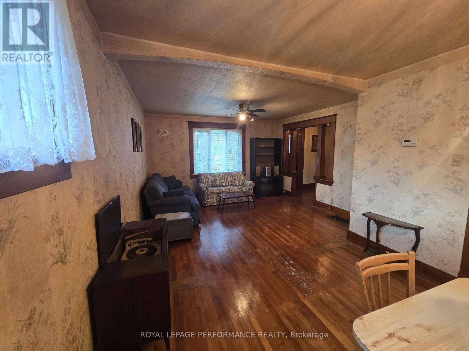 436 Fourth Street E Property Photo 20