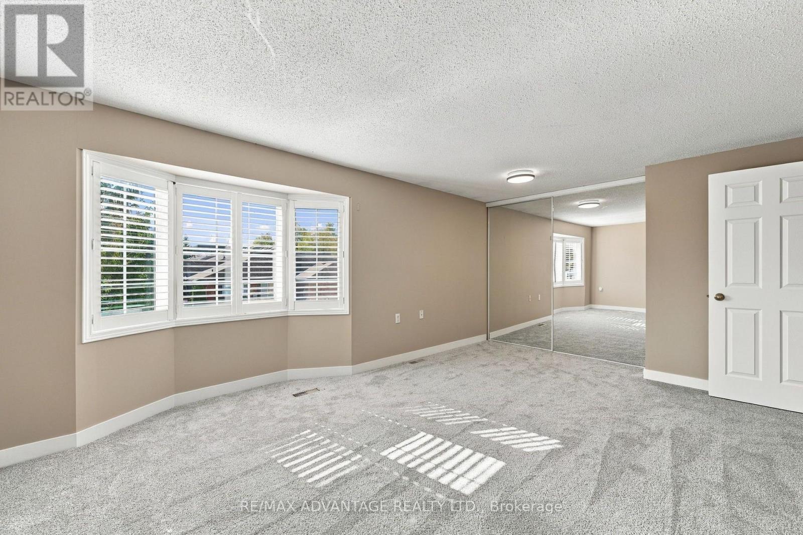 7 - 122 Sherwood Forest Square Property Photo 20