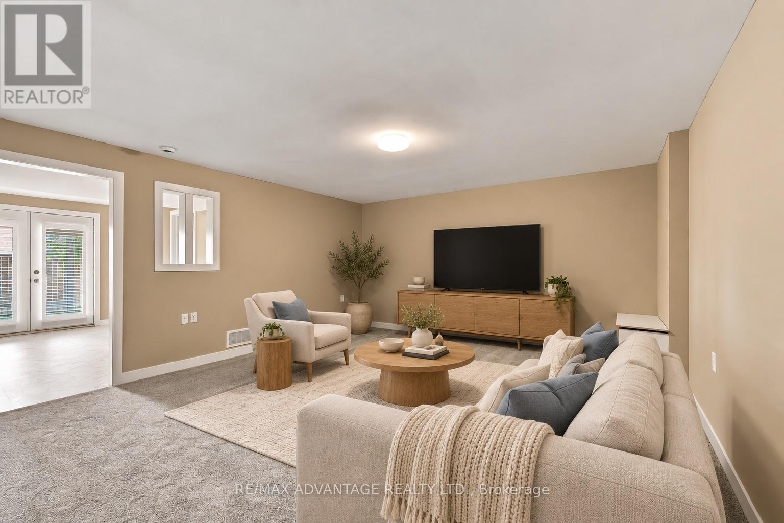 7 - 122 Sherwood Forest Square Property Photo 33