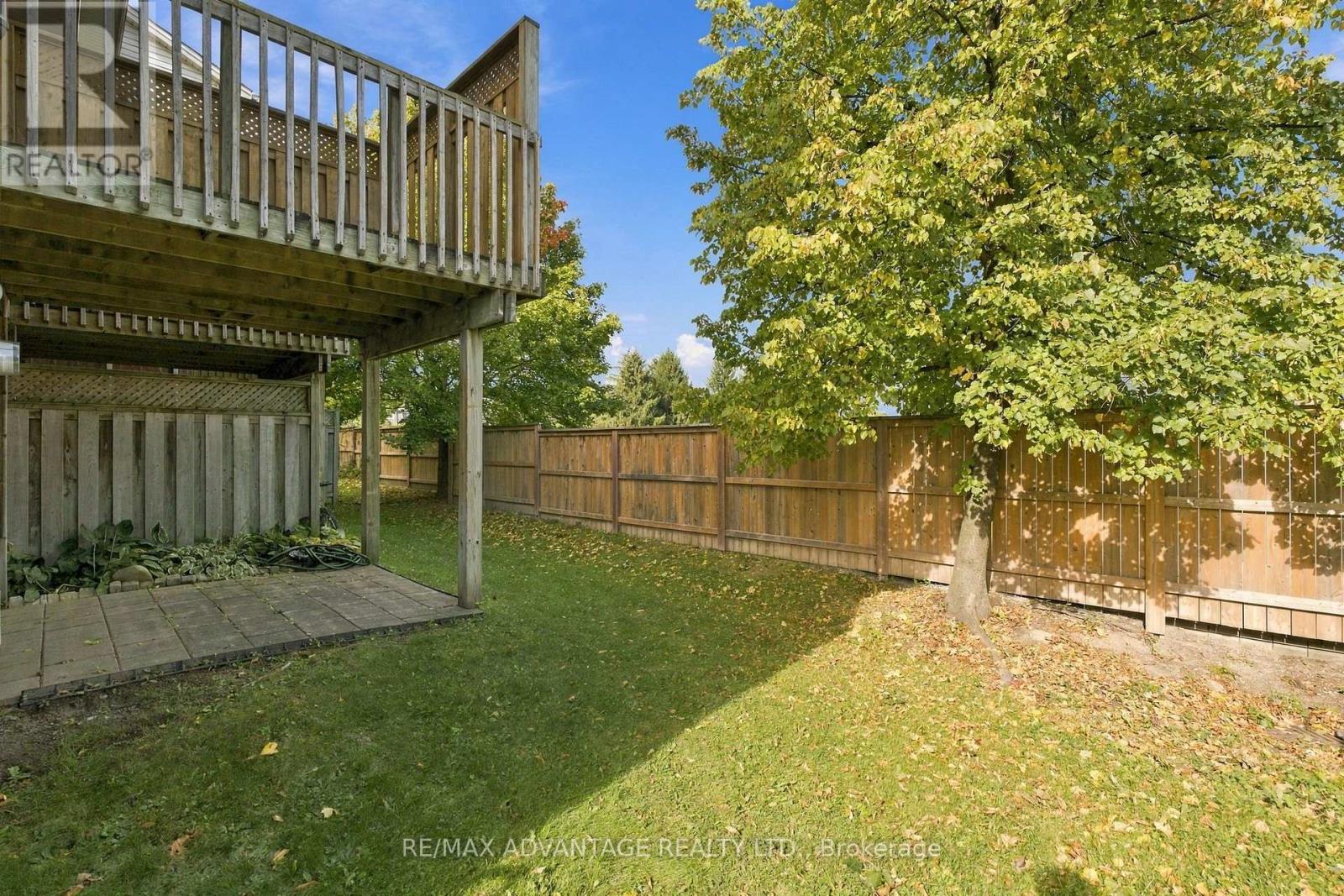 7 - 122 Sherwood Forest Square Property Photo 38