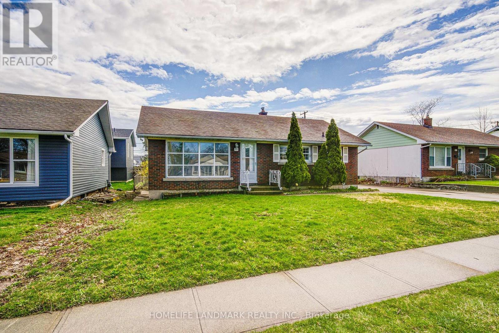 95 Jacobson Avenue Property Photo 2
