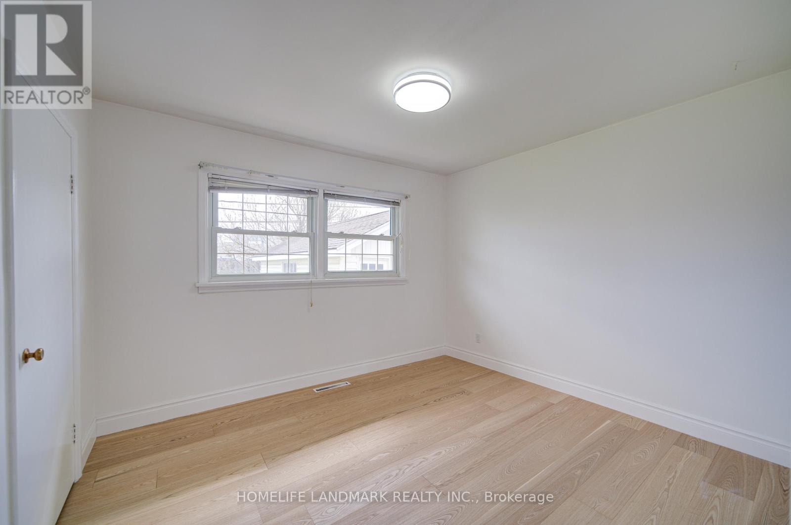 95 Jacobson Avenue Property Photo 20