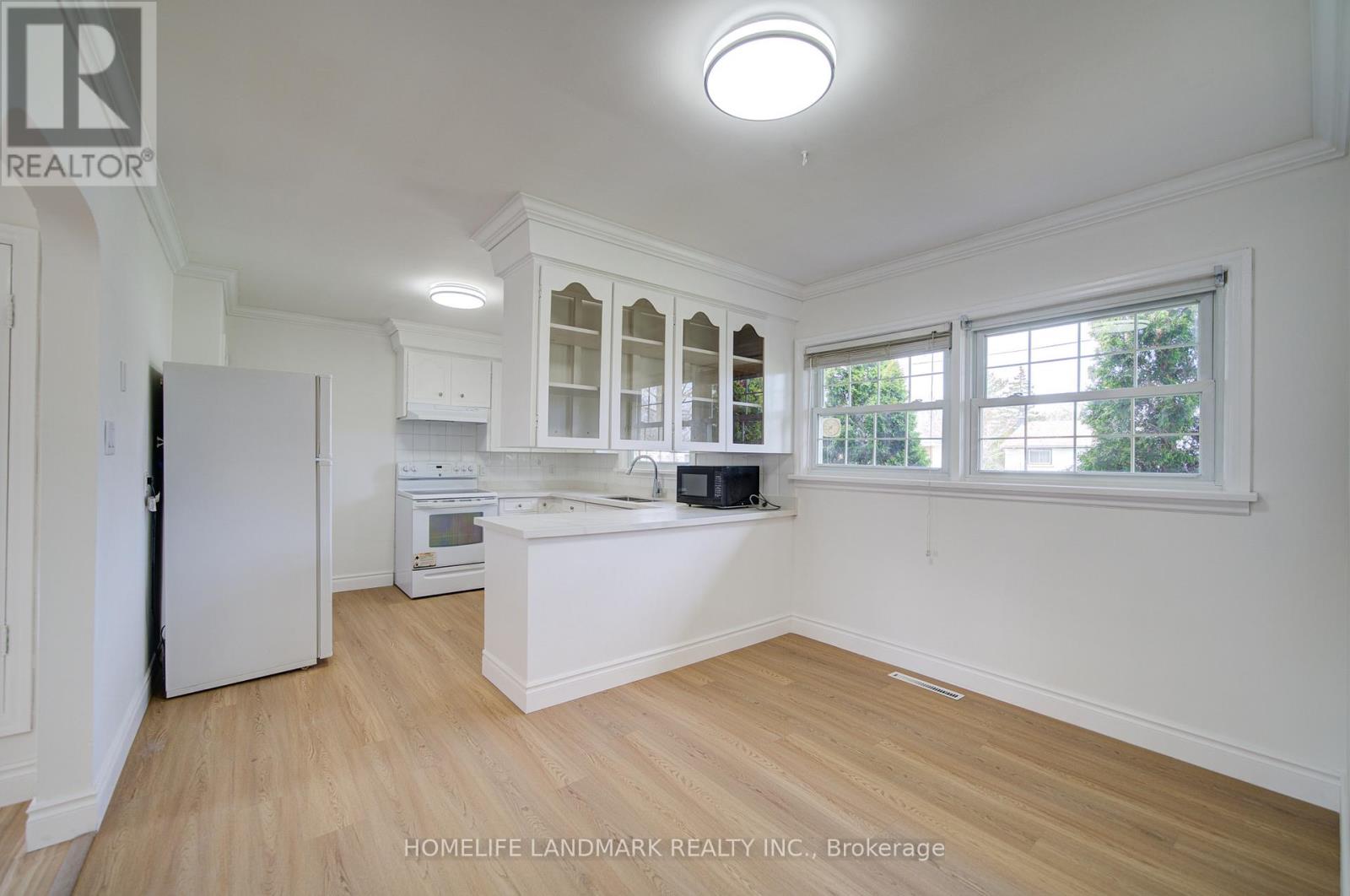 95 Jacobson Avenue Property Photo 23