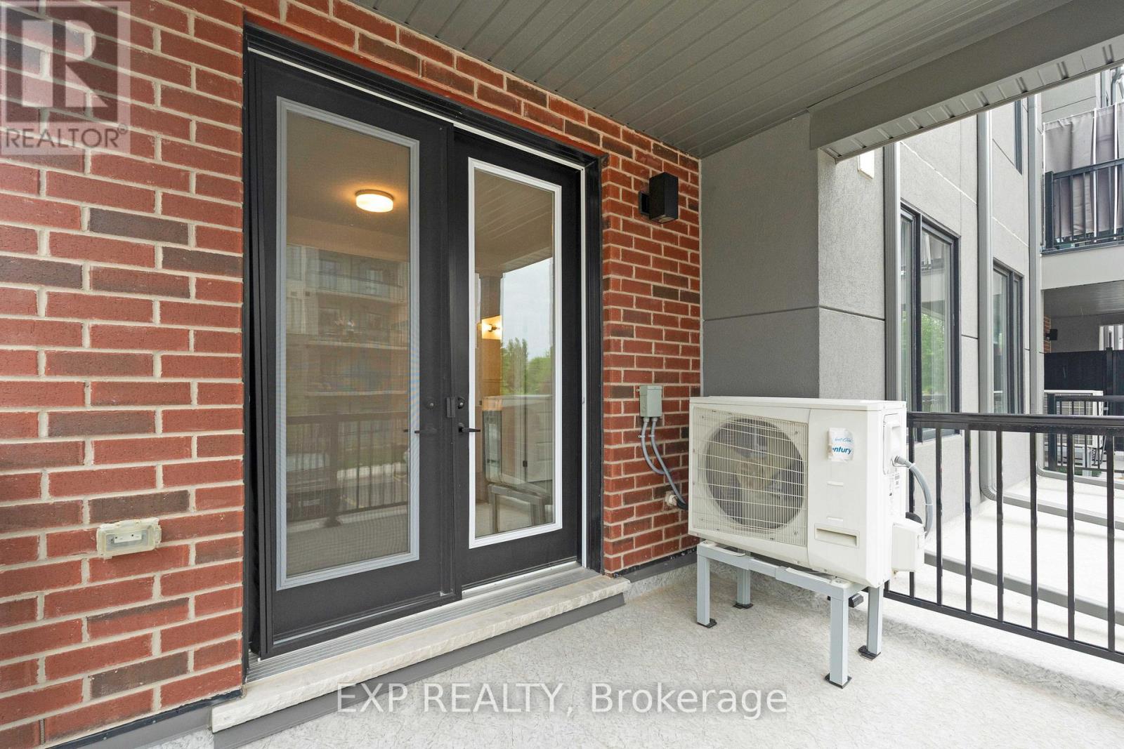 61 - 99 Roger Street Property Photo 14