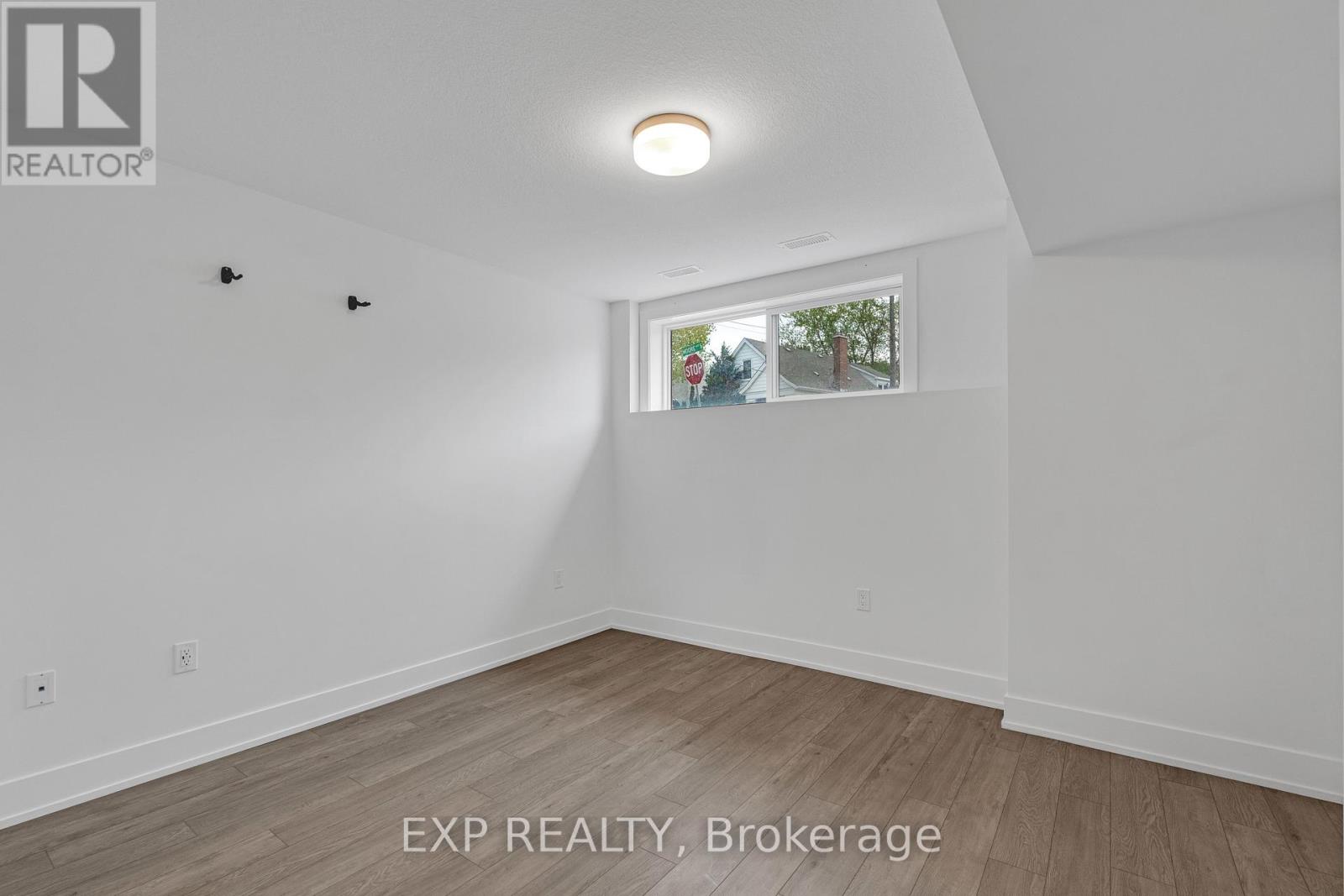 61 - 99 Roger Street Property Photo 20