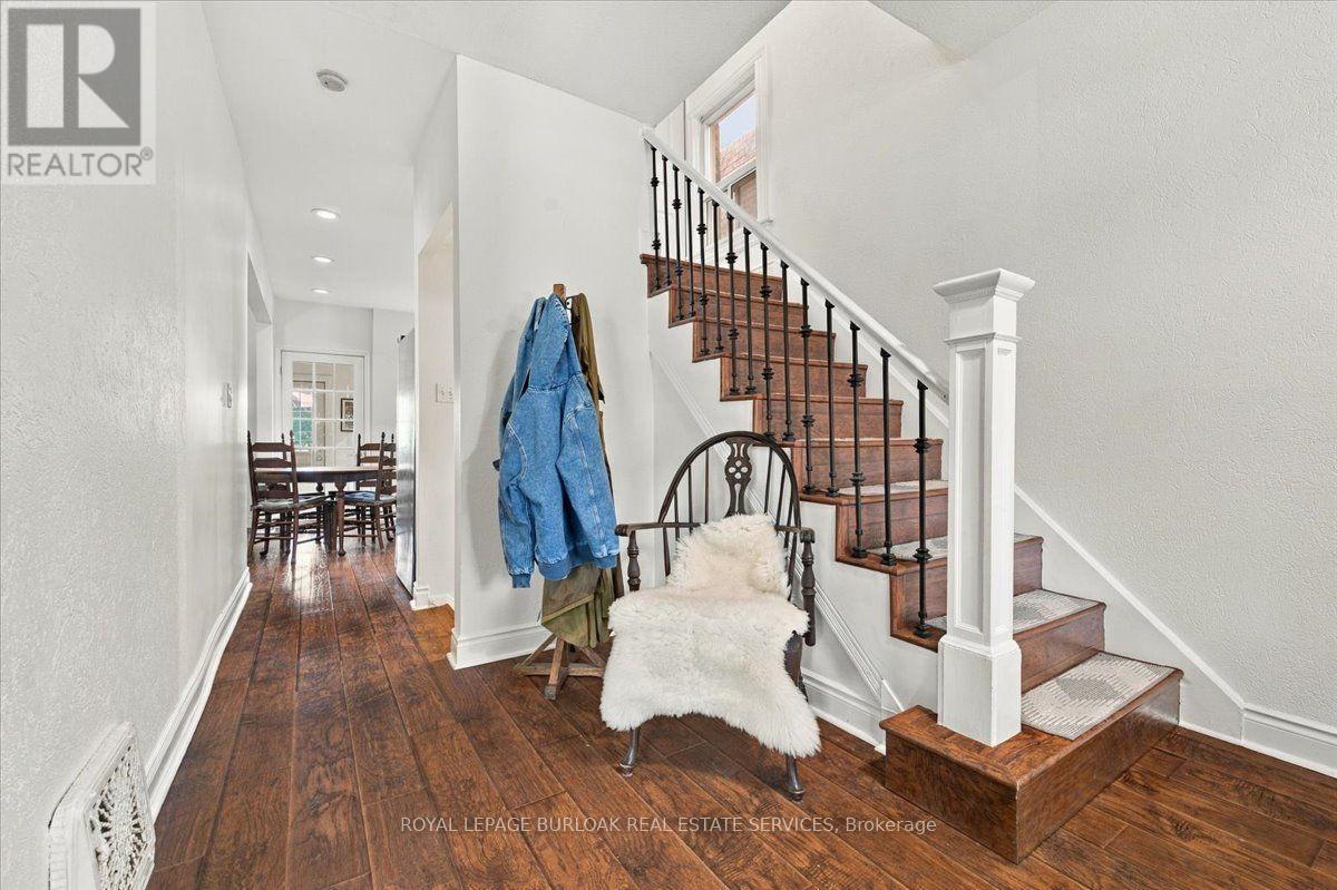 98 Sanford Avenue S Property Photo 8