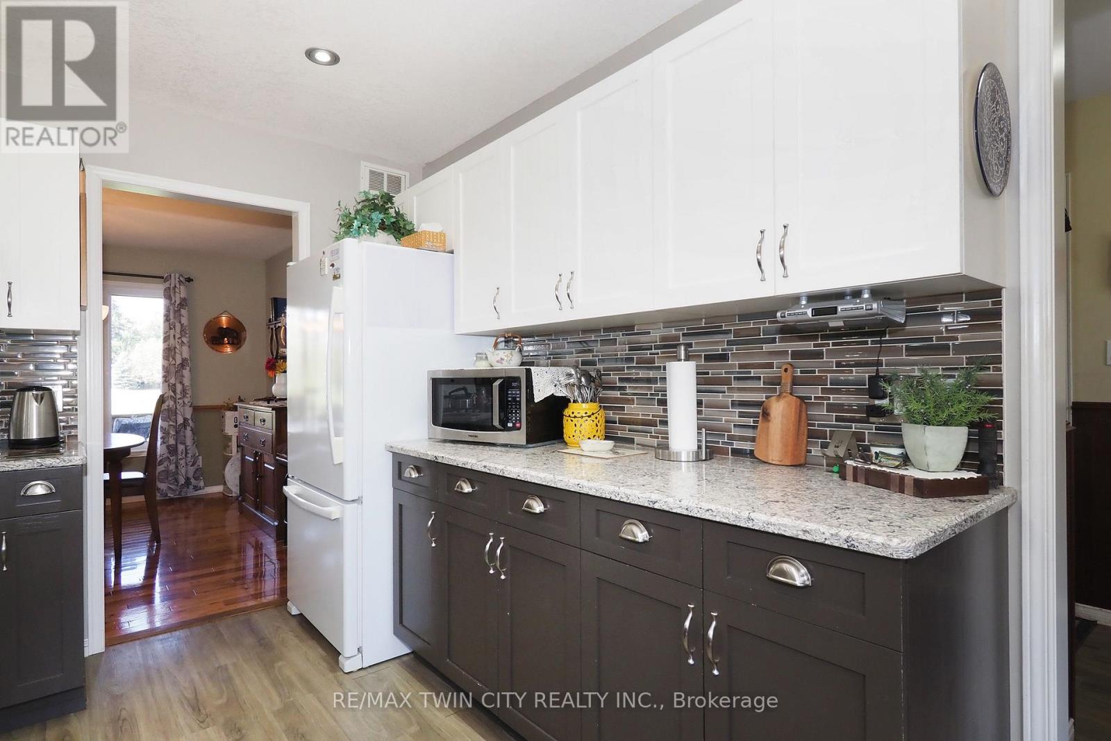 30 Nesbitt Street Property Photo 13