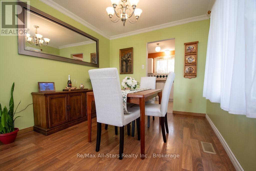 41 Cedartree Lane Property Photo 12