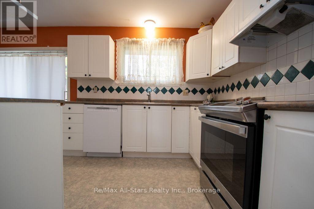 41 Cedartree Lane Property Photo 16