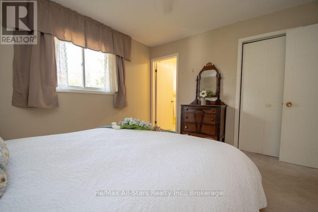 41 Cedartree Lane Property Photo 19