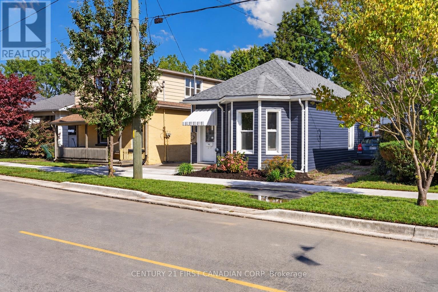 75 Alma Street Property Photo 1