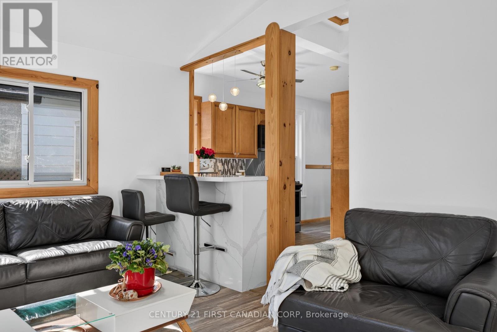 75 Alma Street Property Photo 8