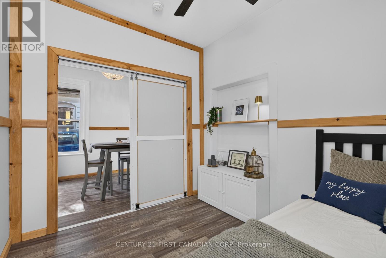 75 Alma Street Property Photo 20