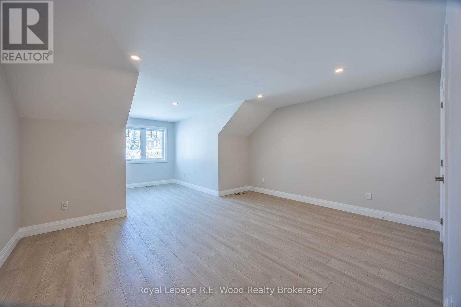 11 Greenhill Drive Property Photo 33