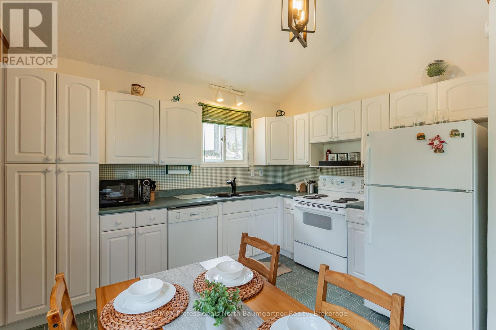 1053 Mink Road Property Photo 13