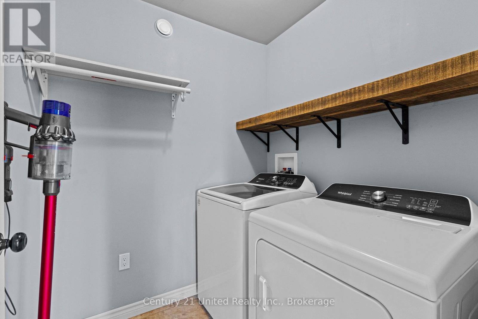 929 Mount Pleasant Road Property Photo 19