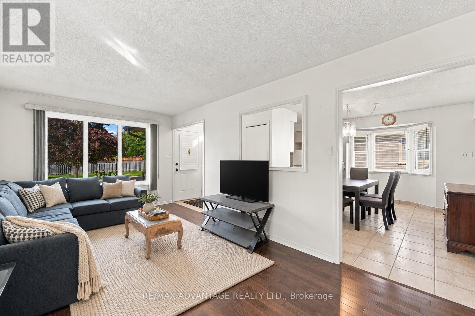 15 Cheswick Circle Property Photo 8
