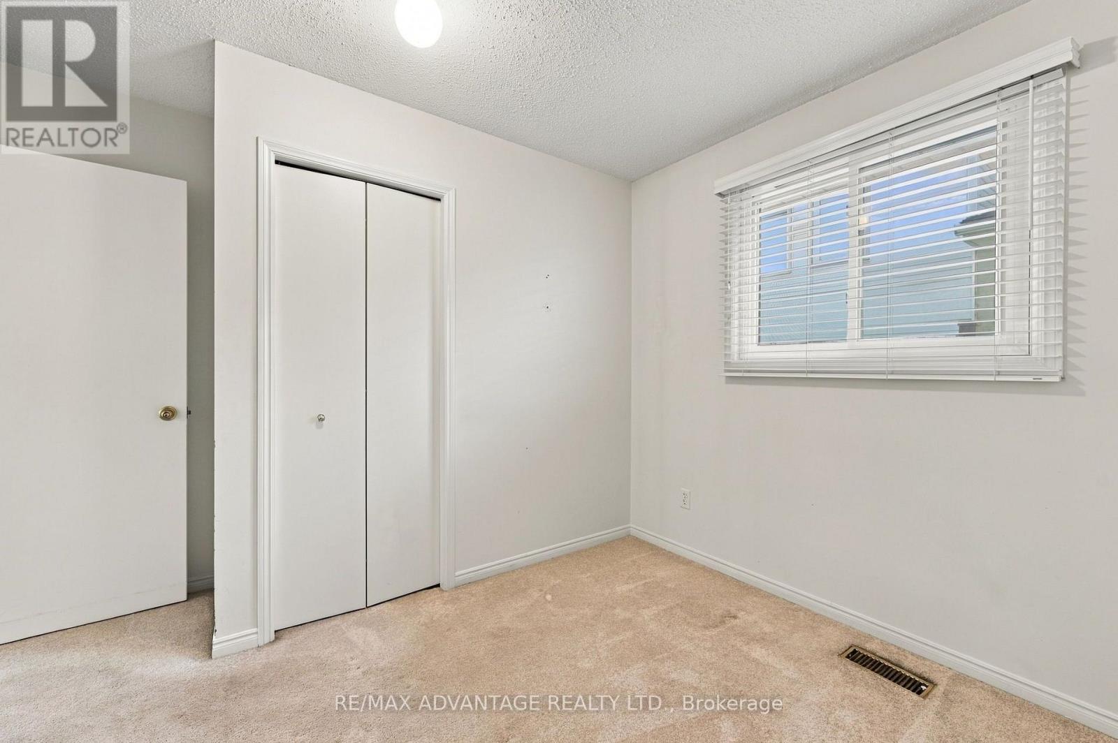 15 Cheswick Circle Property Photo 14