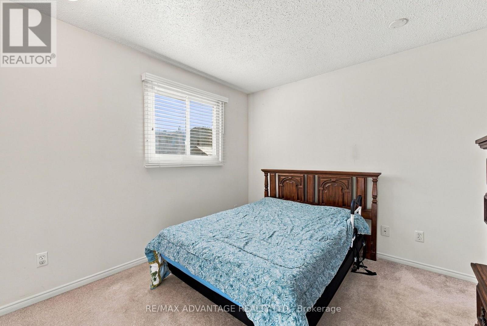 15 Cheswick Circle Property Photo 17
