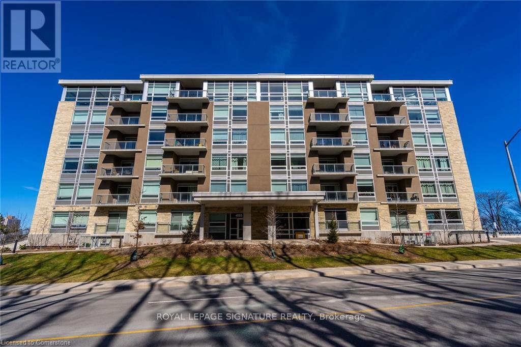 402 - 455 CHARLTON AVENUE E Property Photo 1