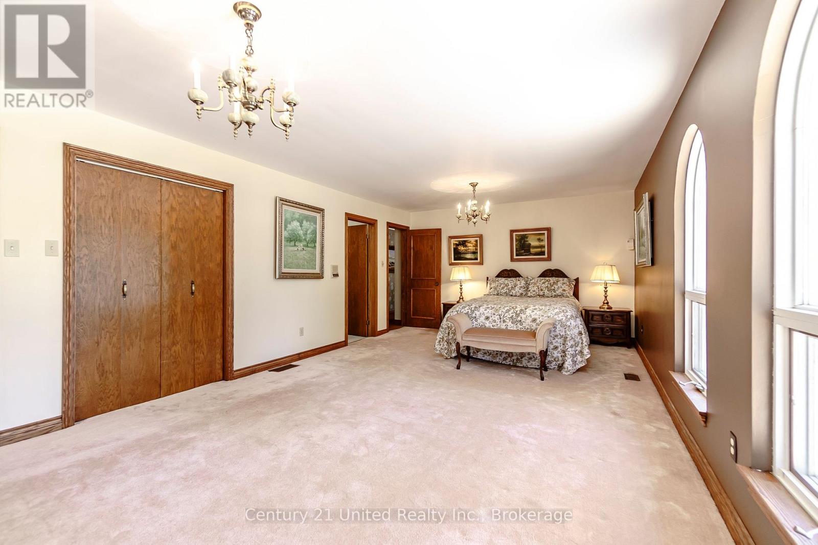 136 Wallis Drive Property Photo 23
