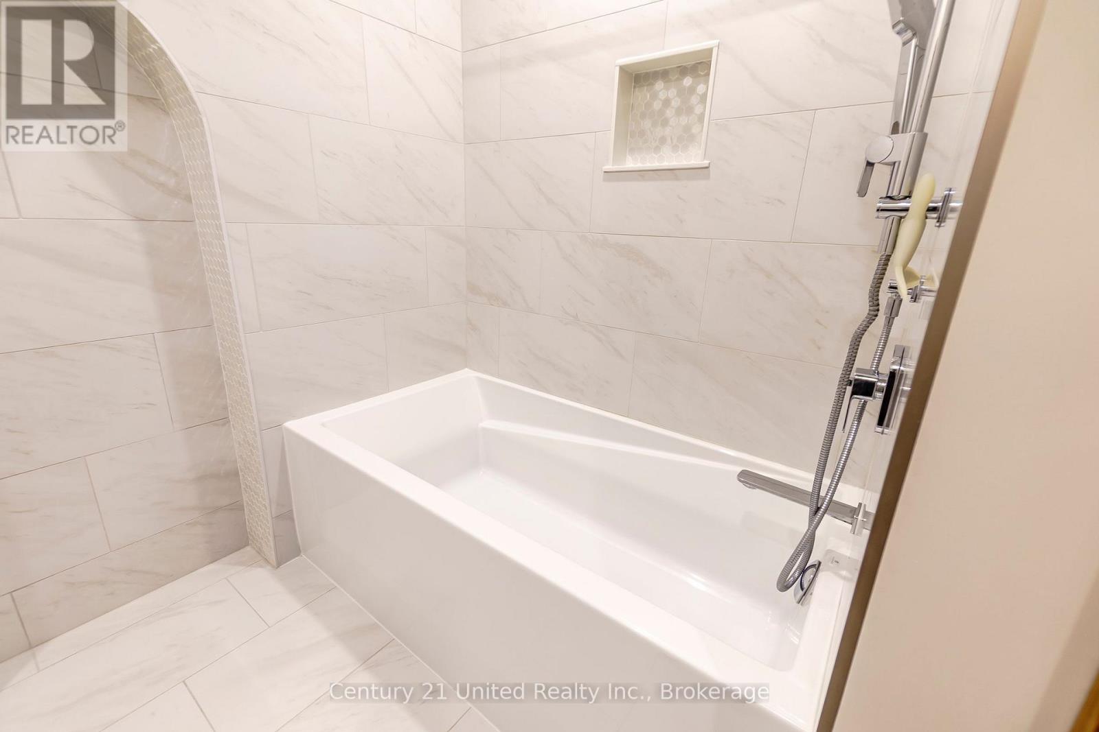 136 Wallis Drive Property Photo 33