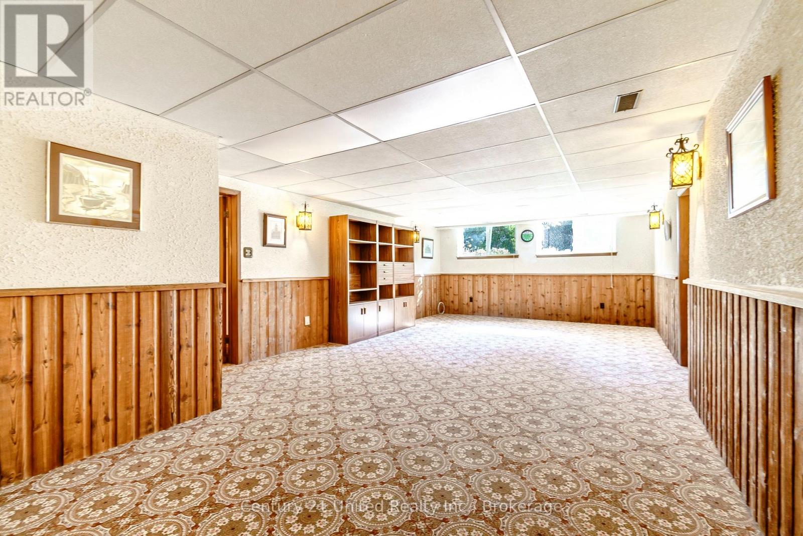 136 Wallis Drive Property Photo 34