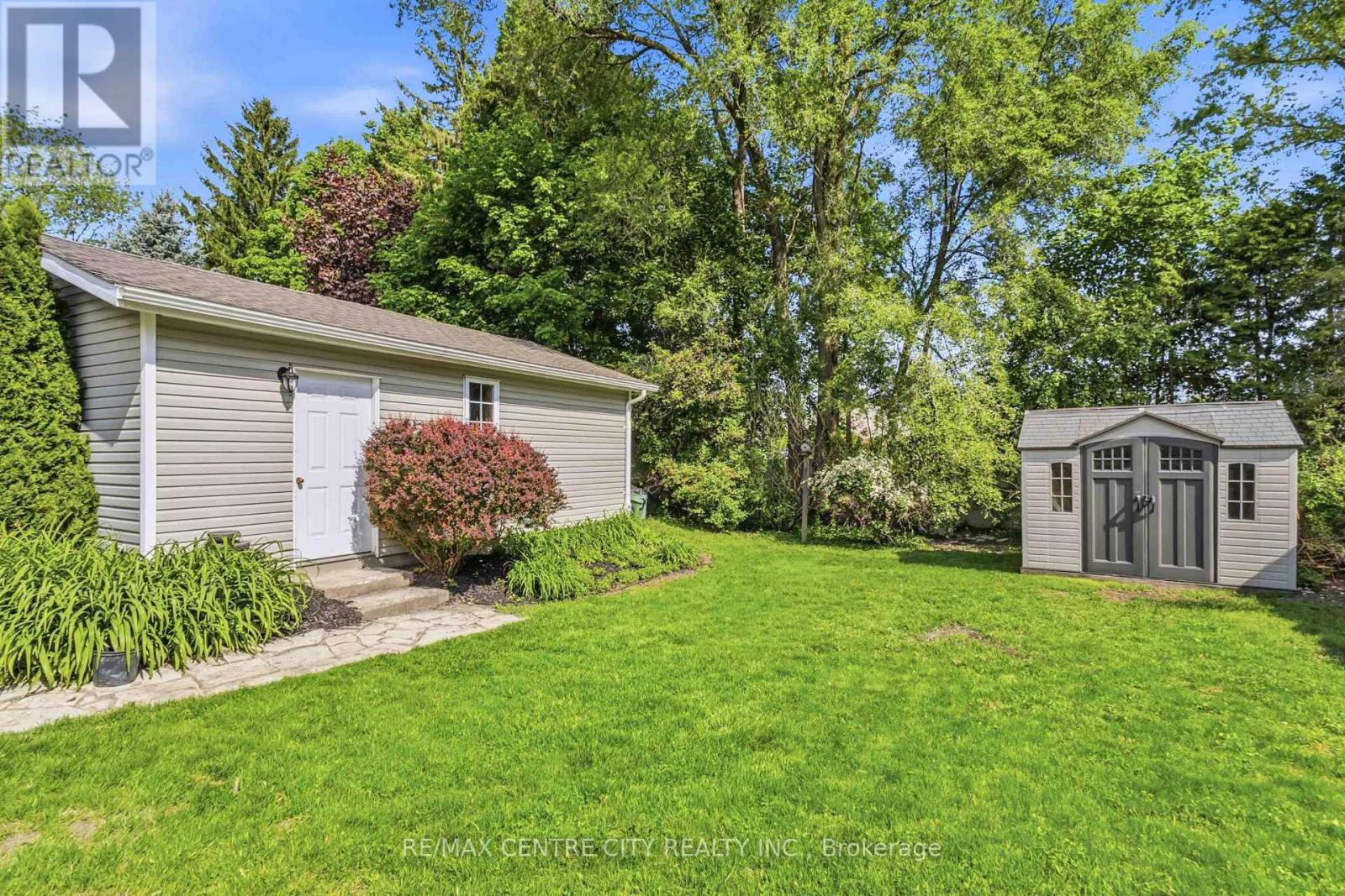 639 Dunboyne Crescent Property Photo 47