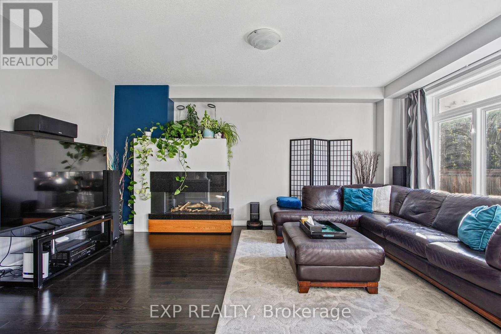 7 Lampman Drive Property Photo 9