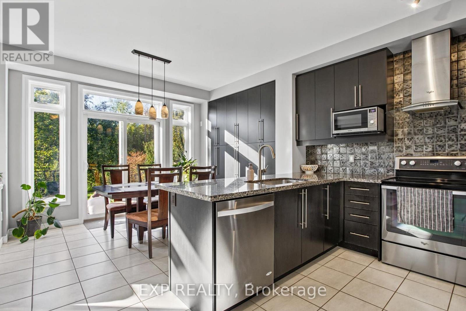 7 Lampman Drive Property Photo 12