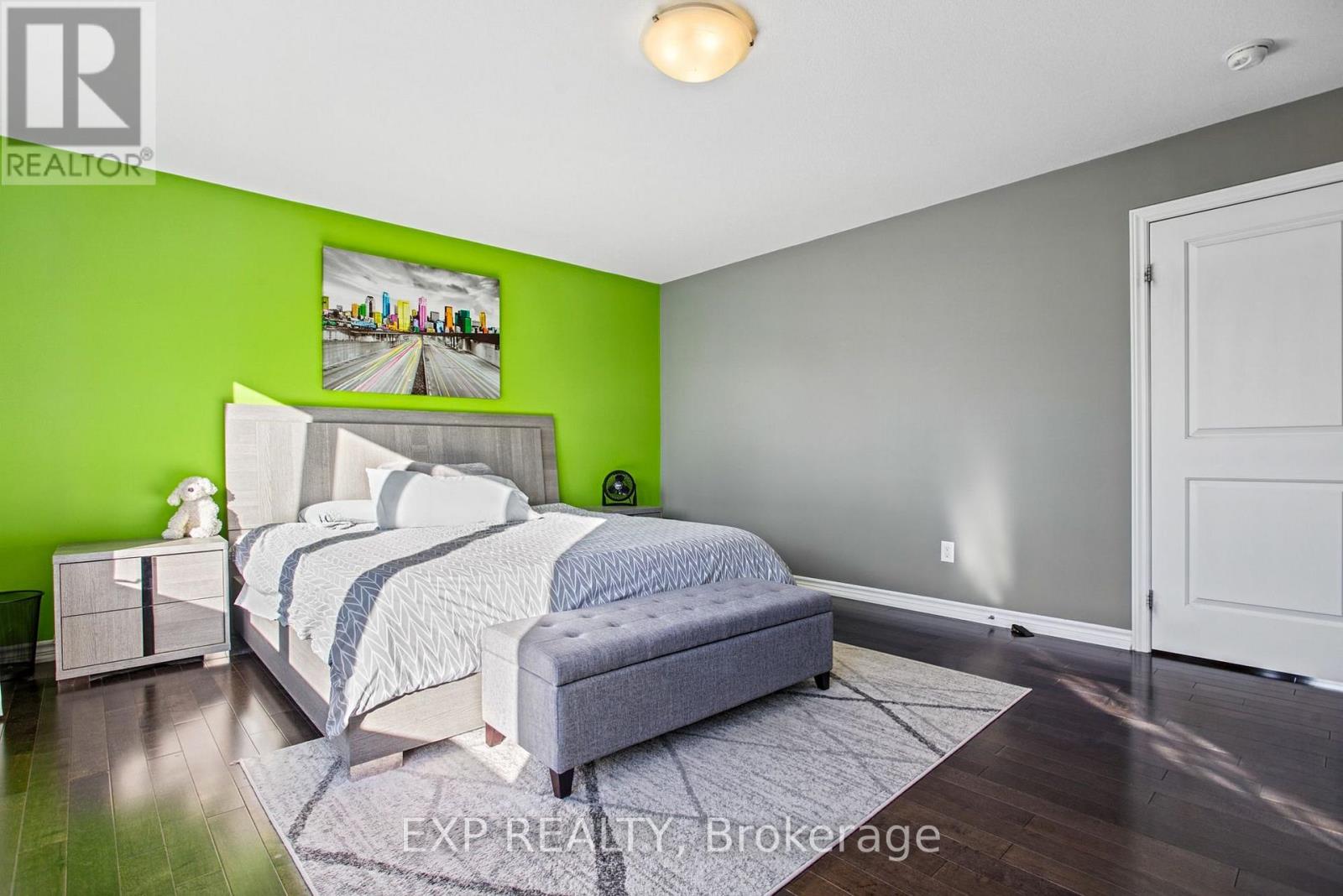 7 Lampman Drive Property Photo 23