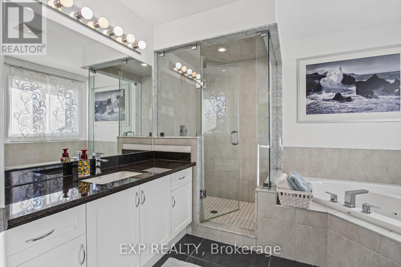 7 Lampman Drive Property Photo 24