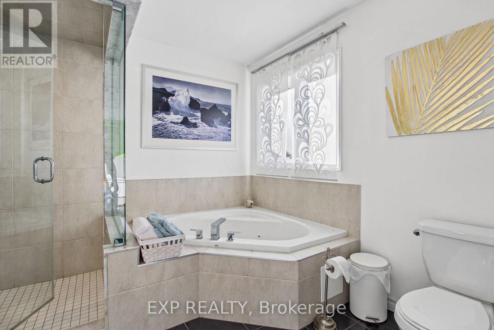 7 Lampman Drive Property Photo 25