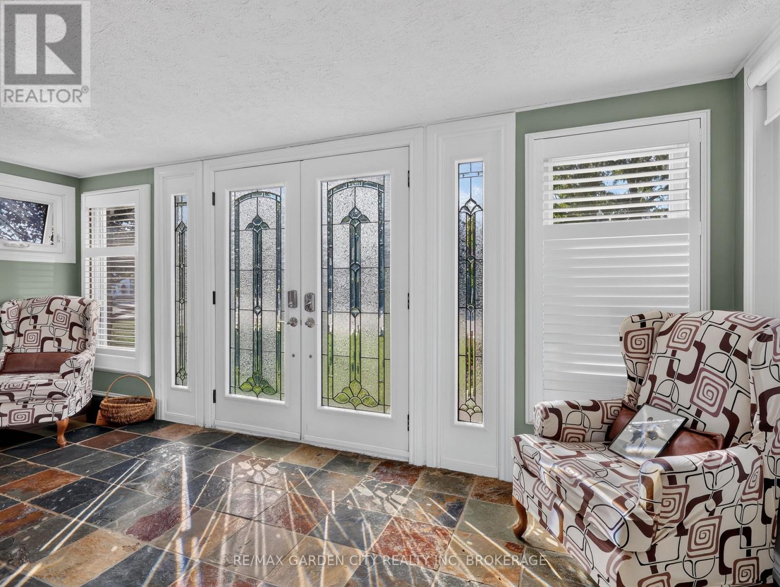 3785 Nineteenth Street Property Photo 5