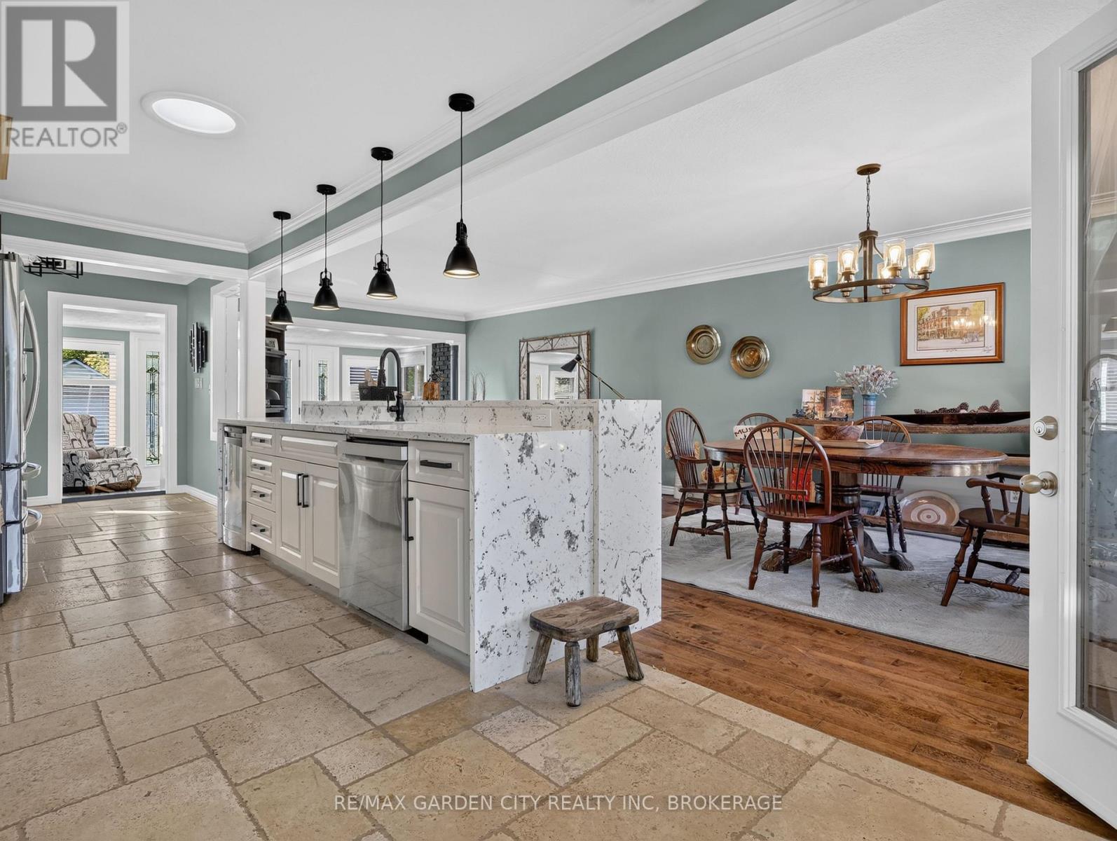 3785 Nineteenth Street Property Photo 11