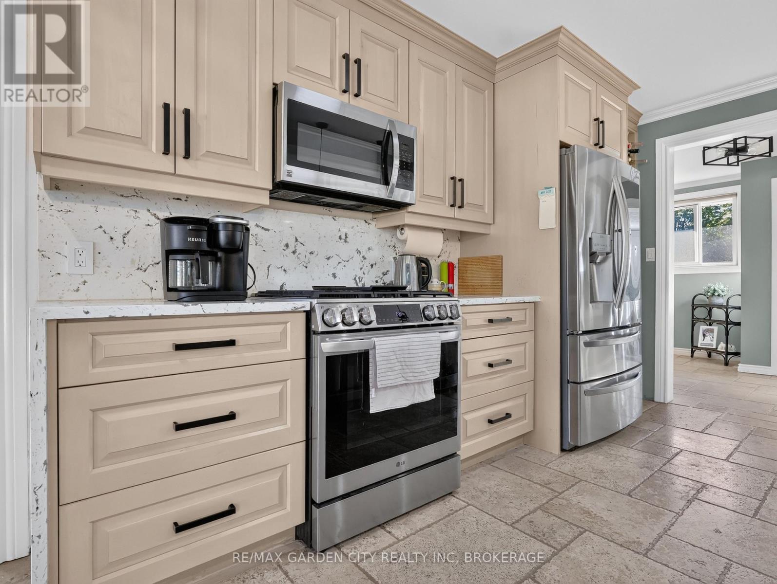 3785 Nineteenth Street Property Photo 16
