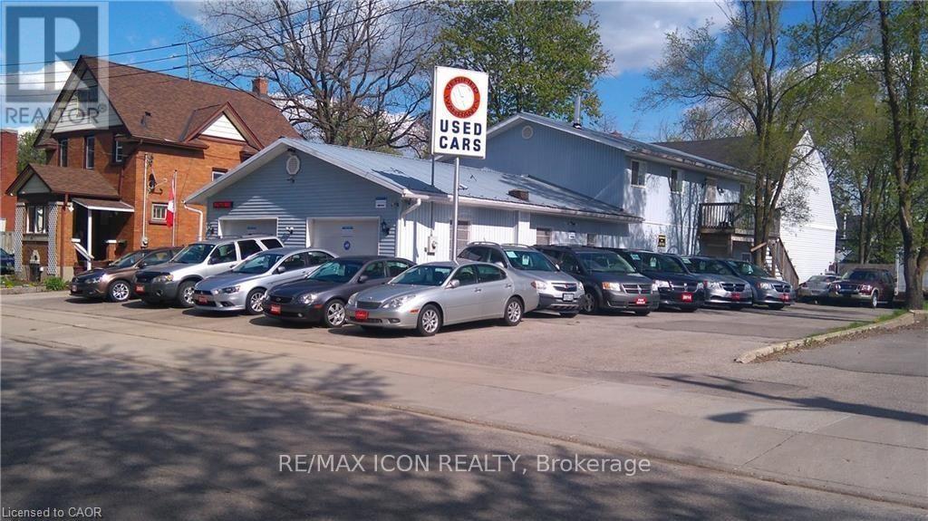 227 Louisa Street Property Photo 1